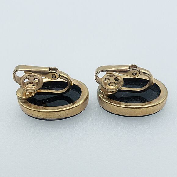 Vintage Winard 12K Gold Filled Black Onyx Oval Clip Earrings  Vintage Winard Attributed 12K Gold Filled Black Oval Clip-On Earrings